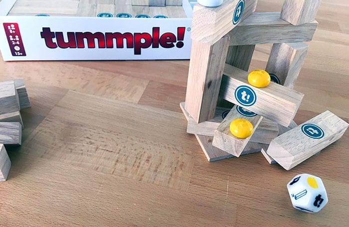 Tummple-Spielmaterial: Holzklötze und Würfel