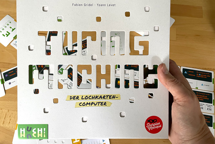 Turing Machine: Analoger Lochkarten-Computer als Brettspiel